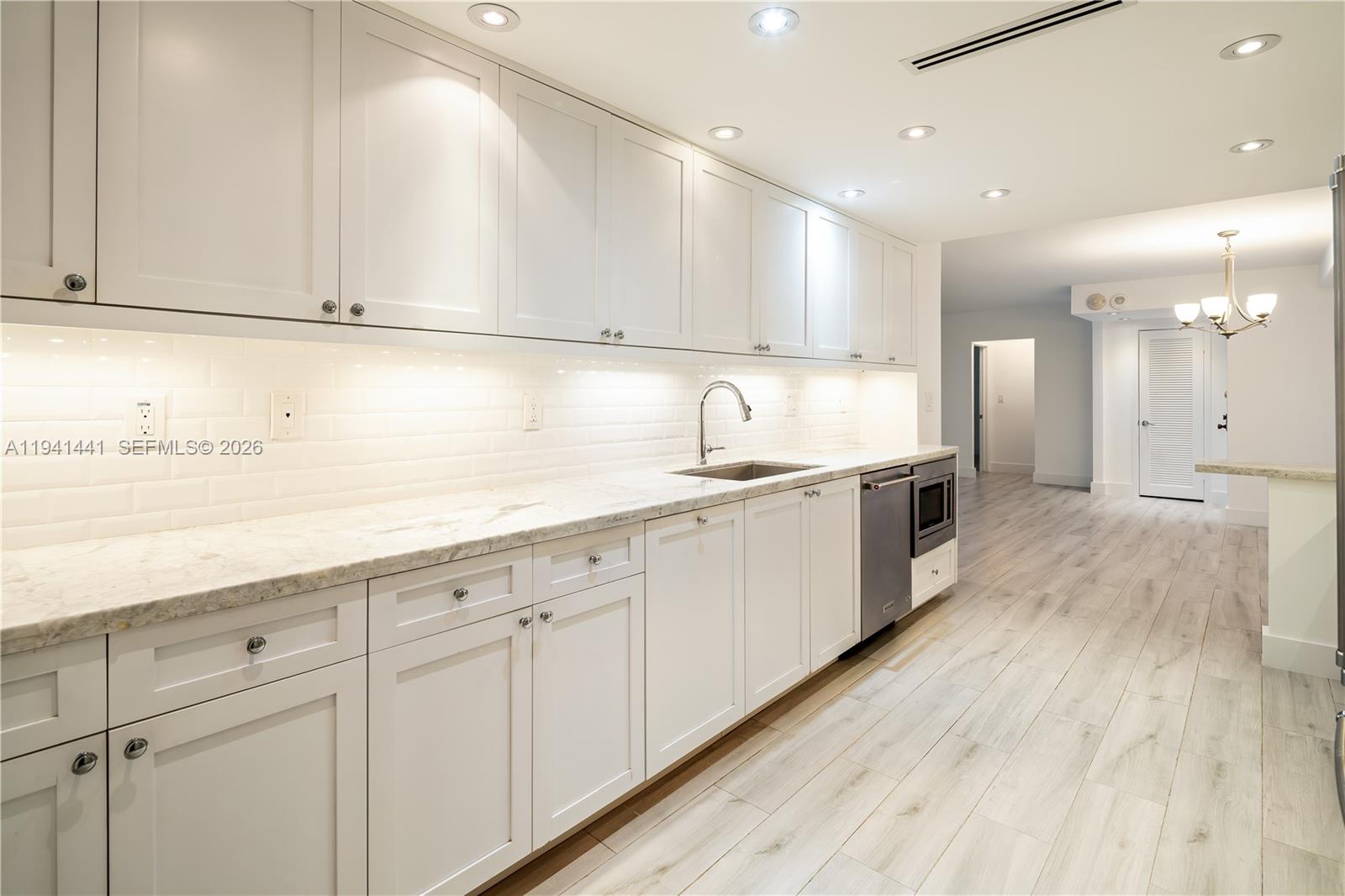 image Towers of Key Biscayne7