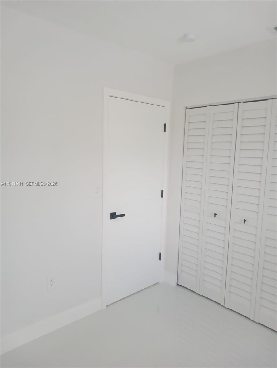 4315 SW 98th Ave Miami, FL 33165