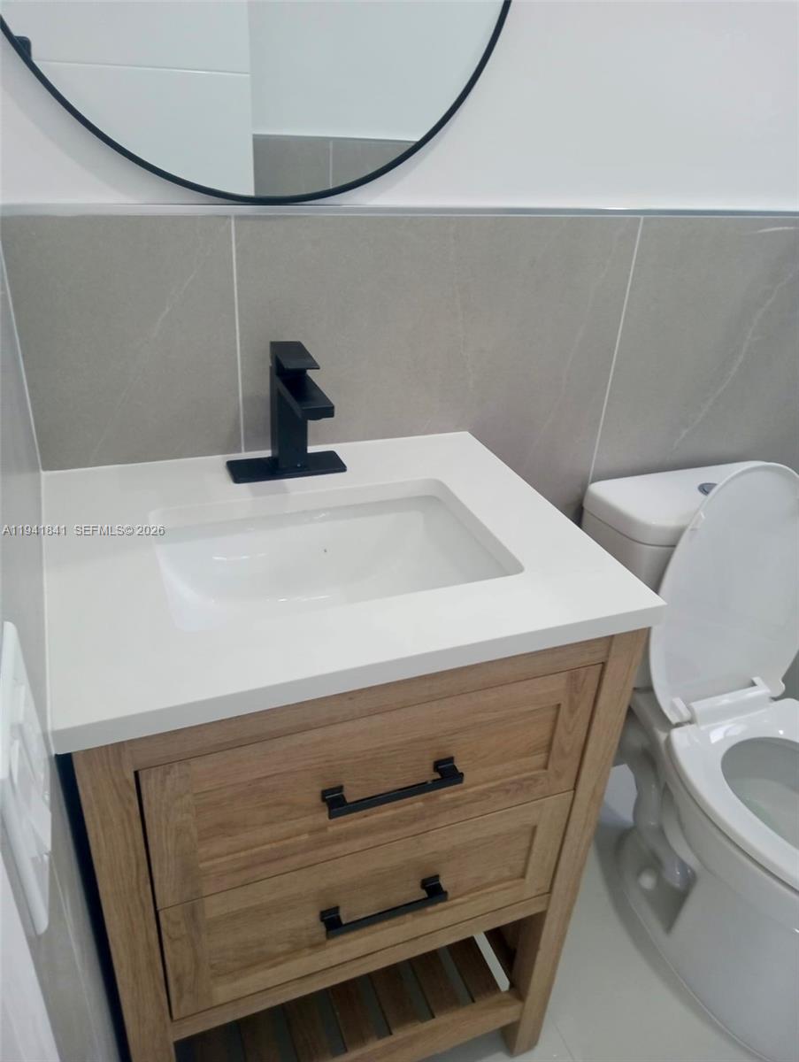 4315 SW 98th Ave Miami, FL 33165