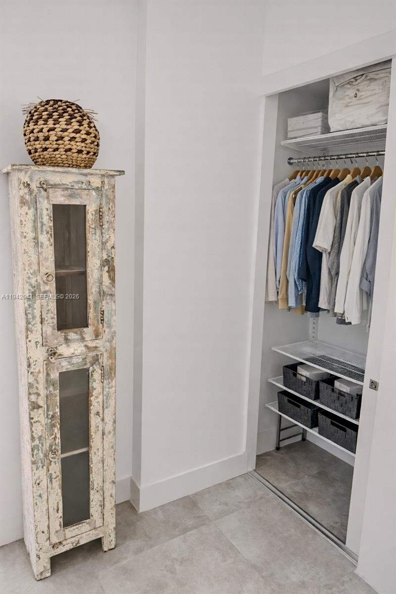 301 Ocean Dr #302 Miami Beach, FL 33139