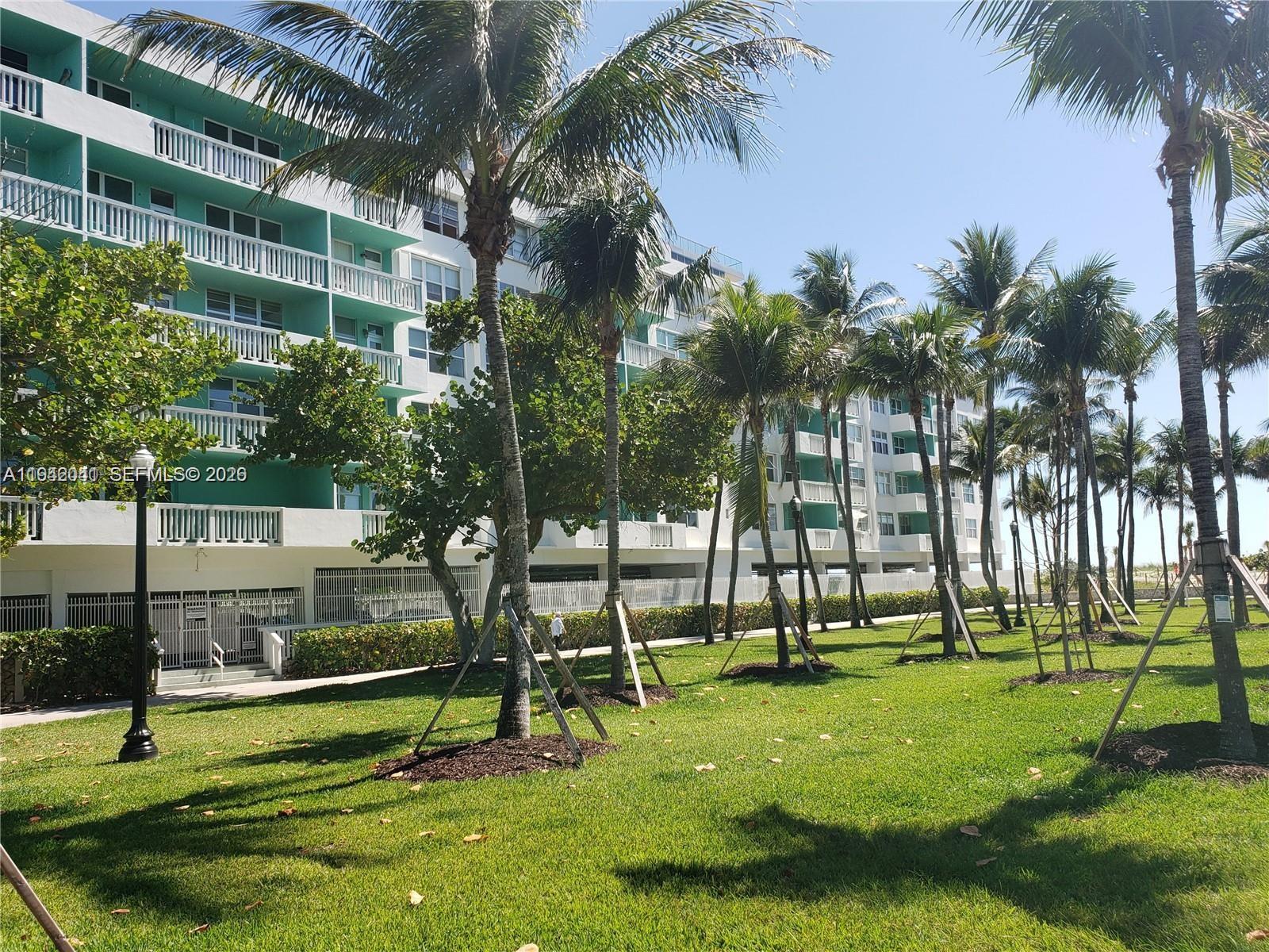 301 Ocean Dr #302 Miami Beach, FL 33139