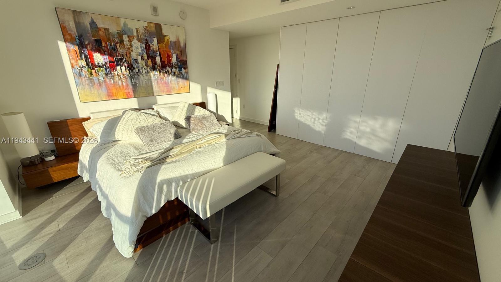 image Aria On The Bay Condo9