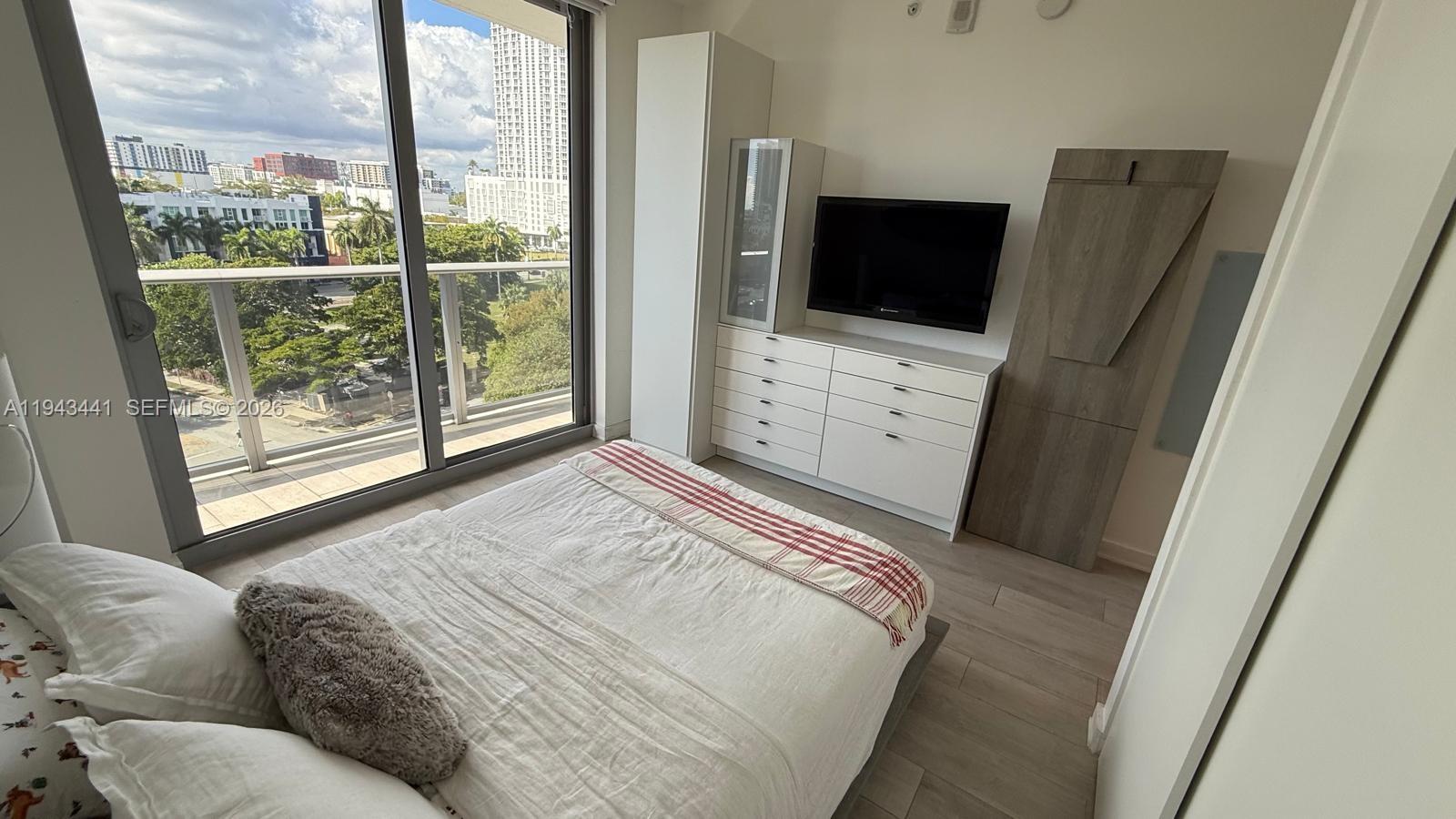 image Aria On The Bay Condo27