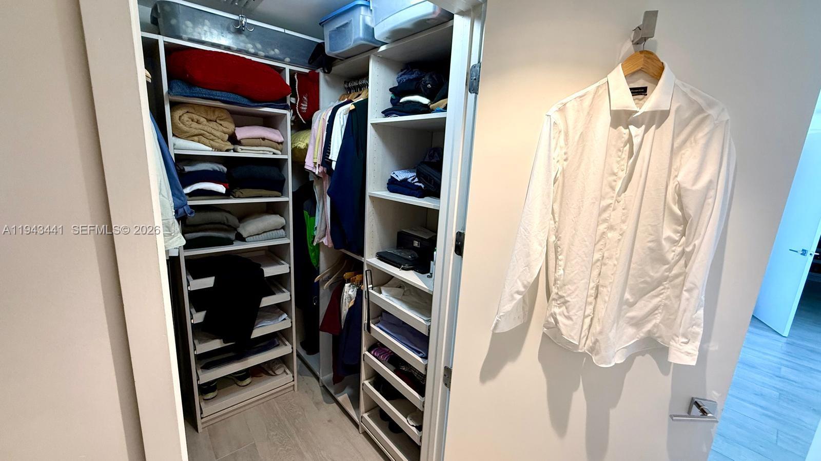 image Aria On The Bay Condo30