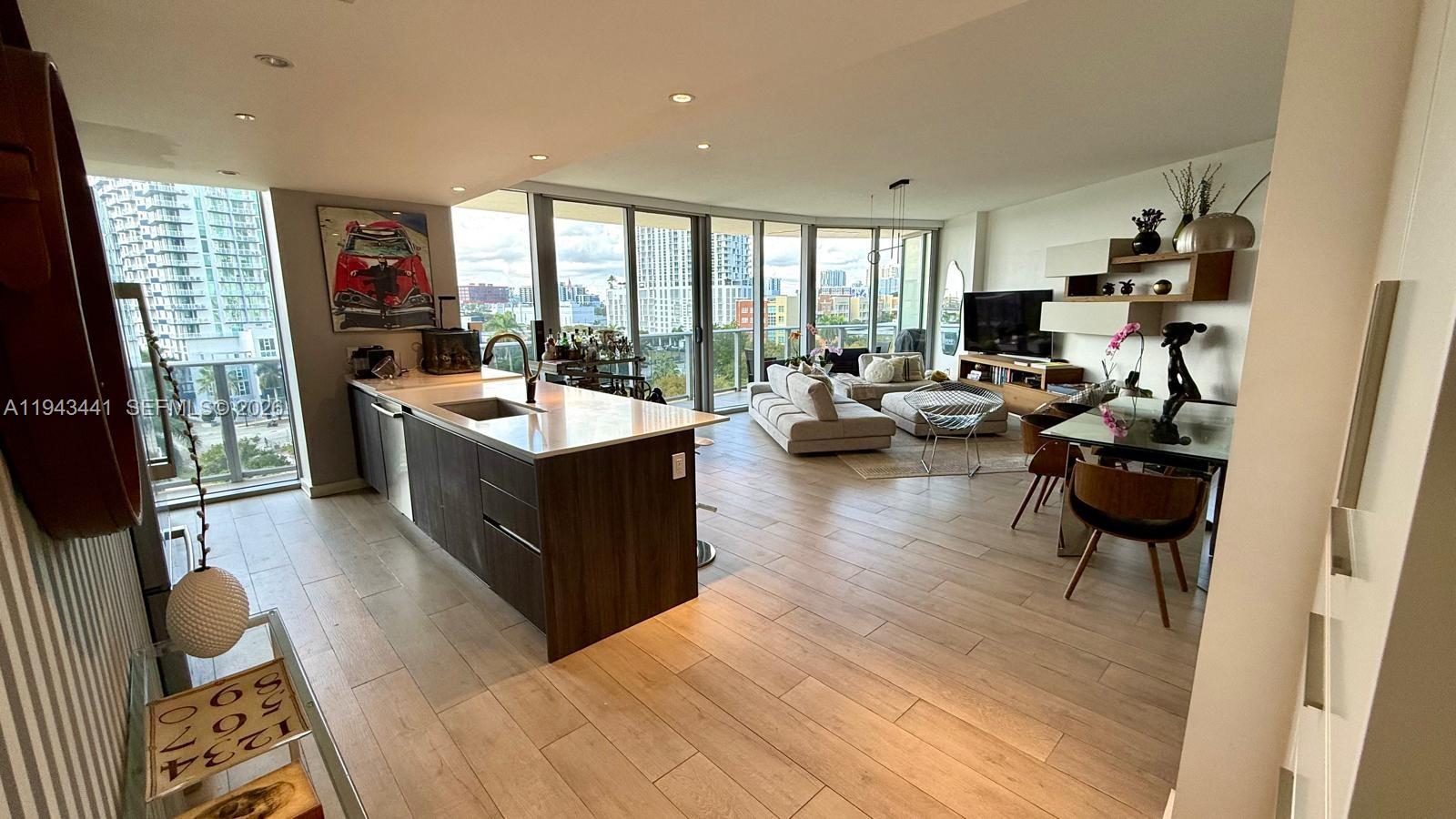 image Aria On The Bay Condo4