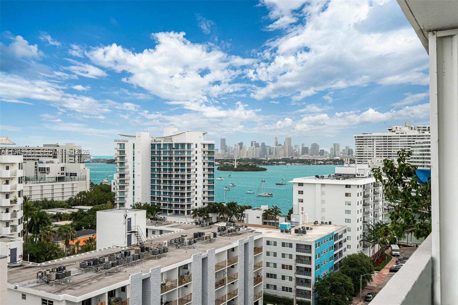 1331 Lincoln Rd #1403