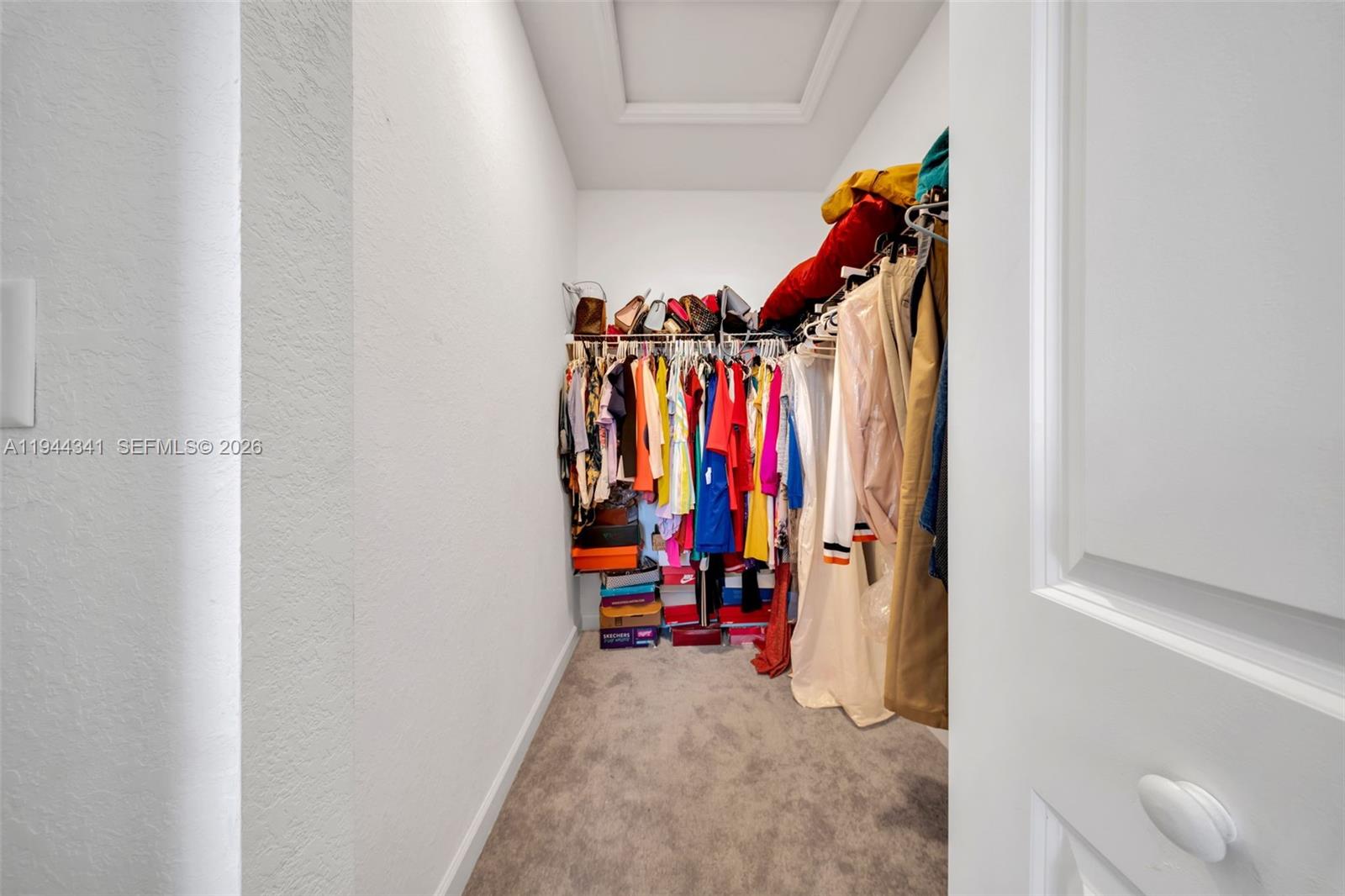 2699 SE 19th St Homestead, FL 33035