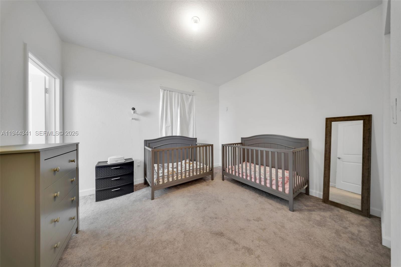 2699 SE 19th St Homestead, FL 33035