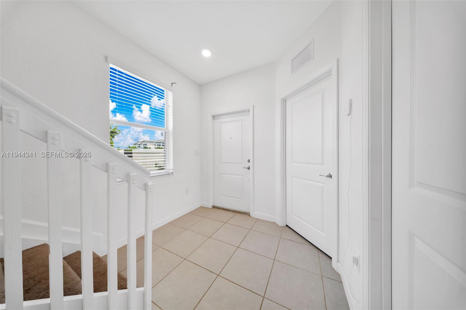 2699 SE 19th St Homestead, FL 33035