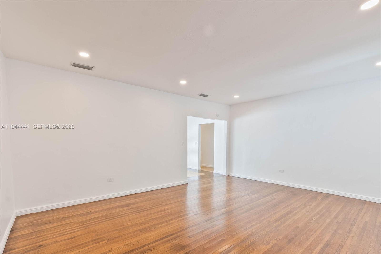 680 NE 57th St Miami, FL 33137