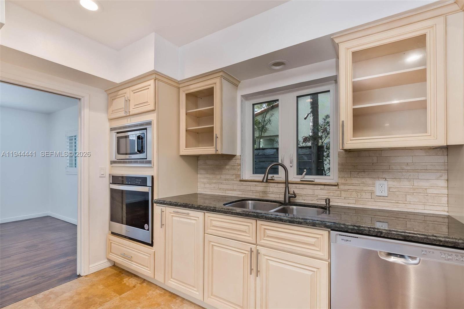 680 NE 57th St Miami, FL 33137