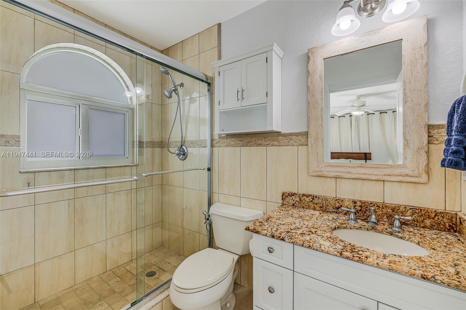 21 Mangrove Ln Key Largo, FL 33037