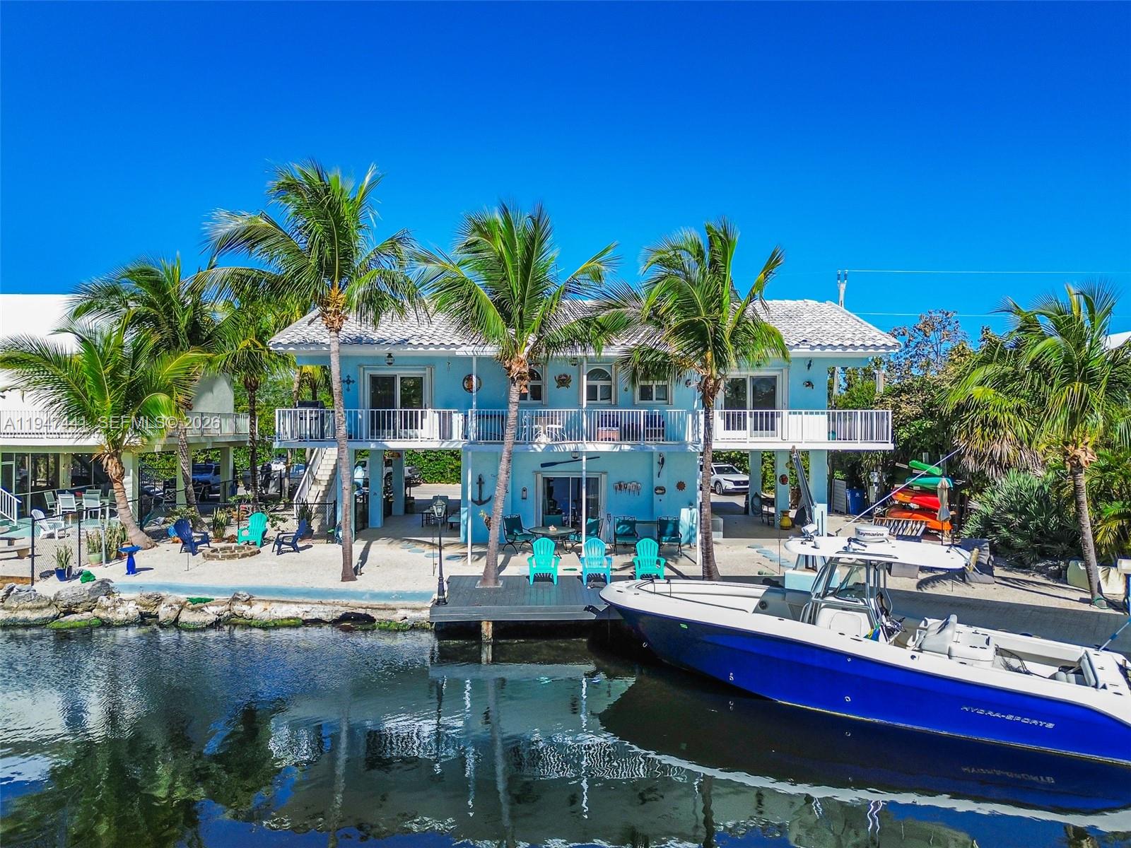 21 Mangrove Ln Key Largo, FL 33037