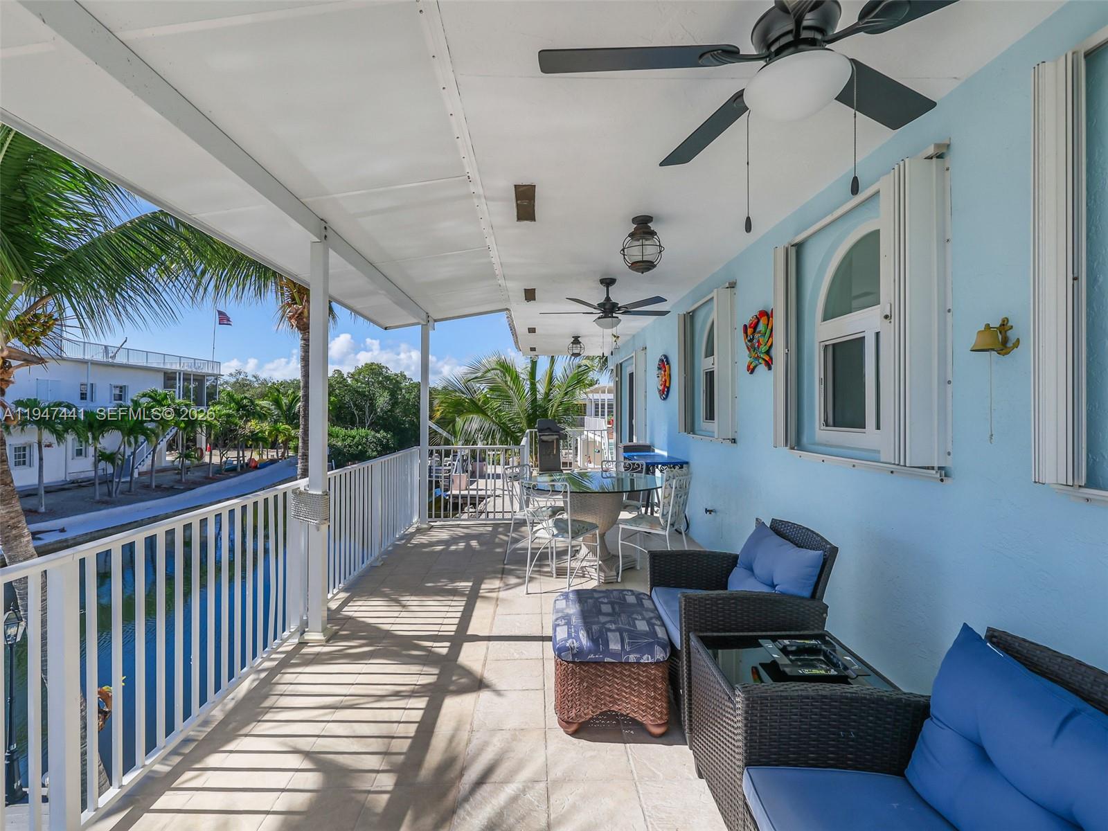 21 Mangrove Ln Key Largo, FL 33037