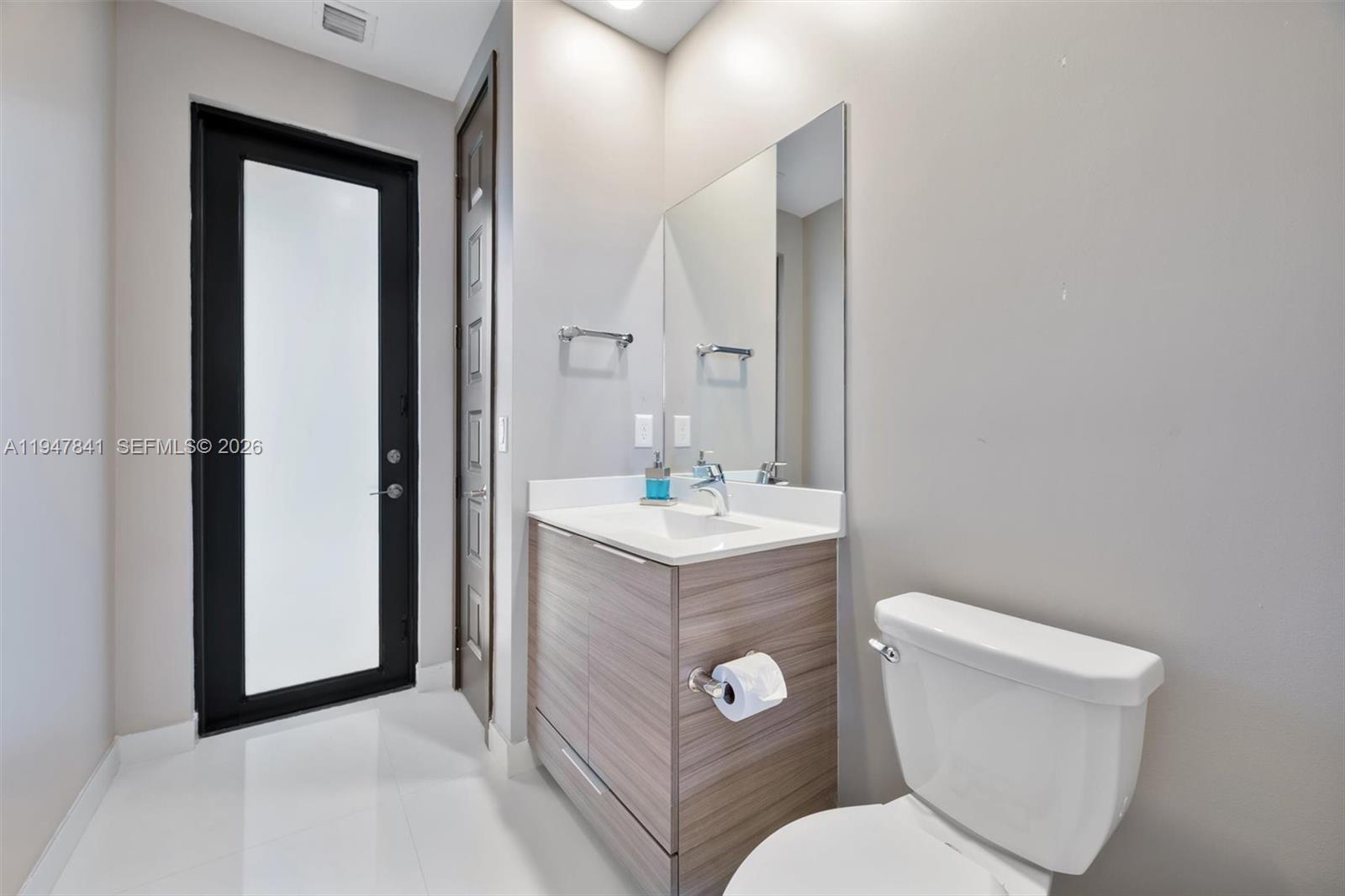 15722 NW 88th Ave Miami Lakes, FL 33018