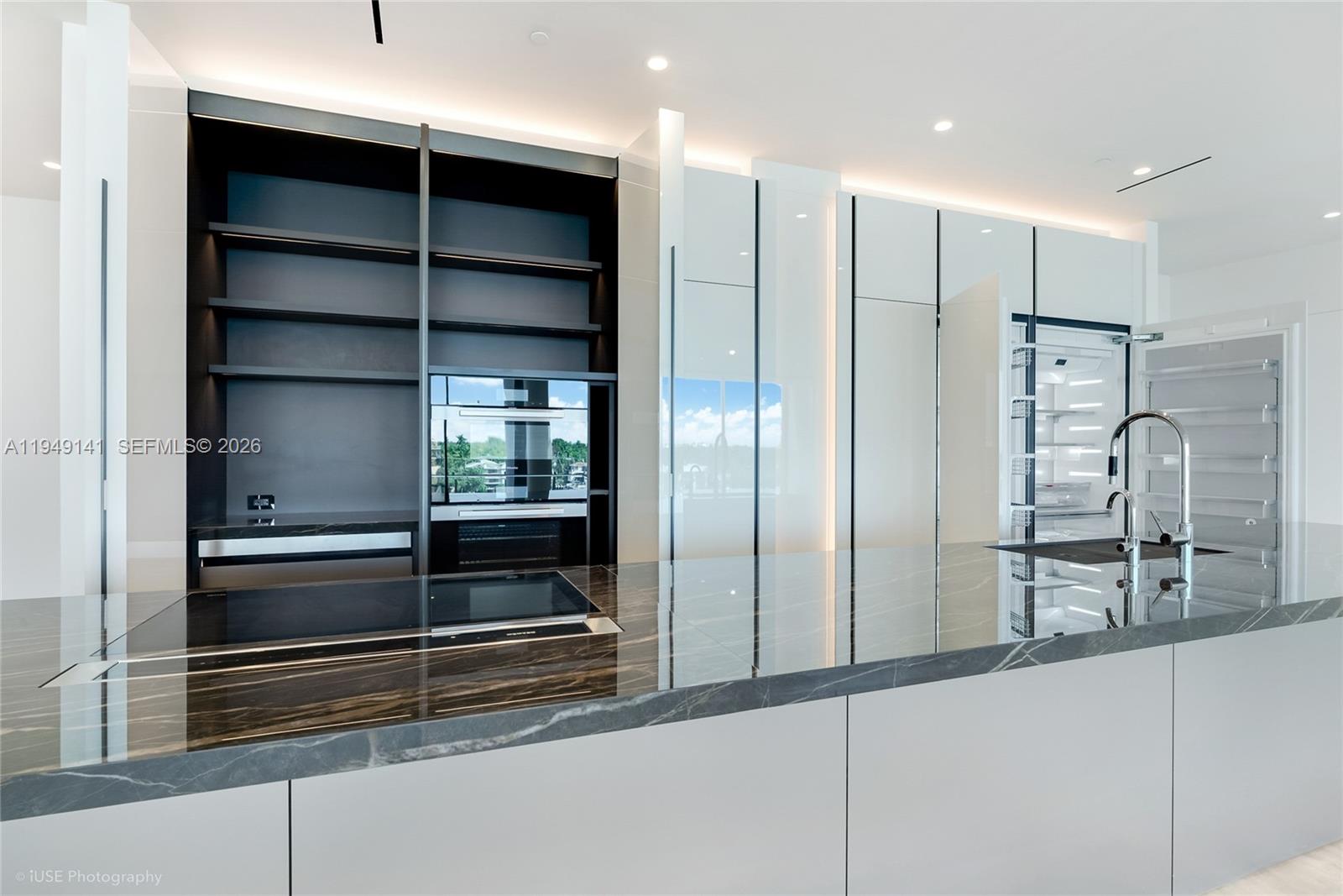 5 Grove Isle Dr #S503 Miami, FL 33133