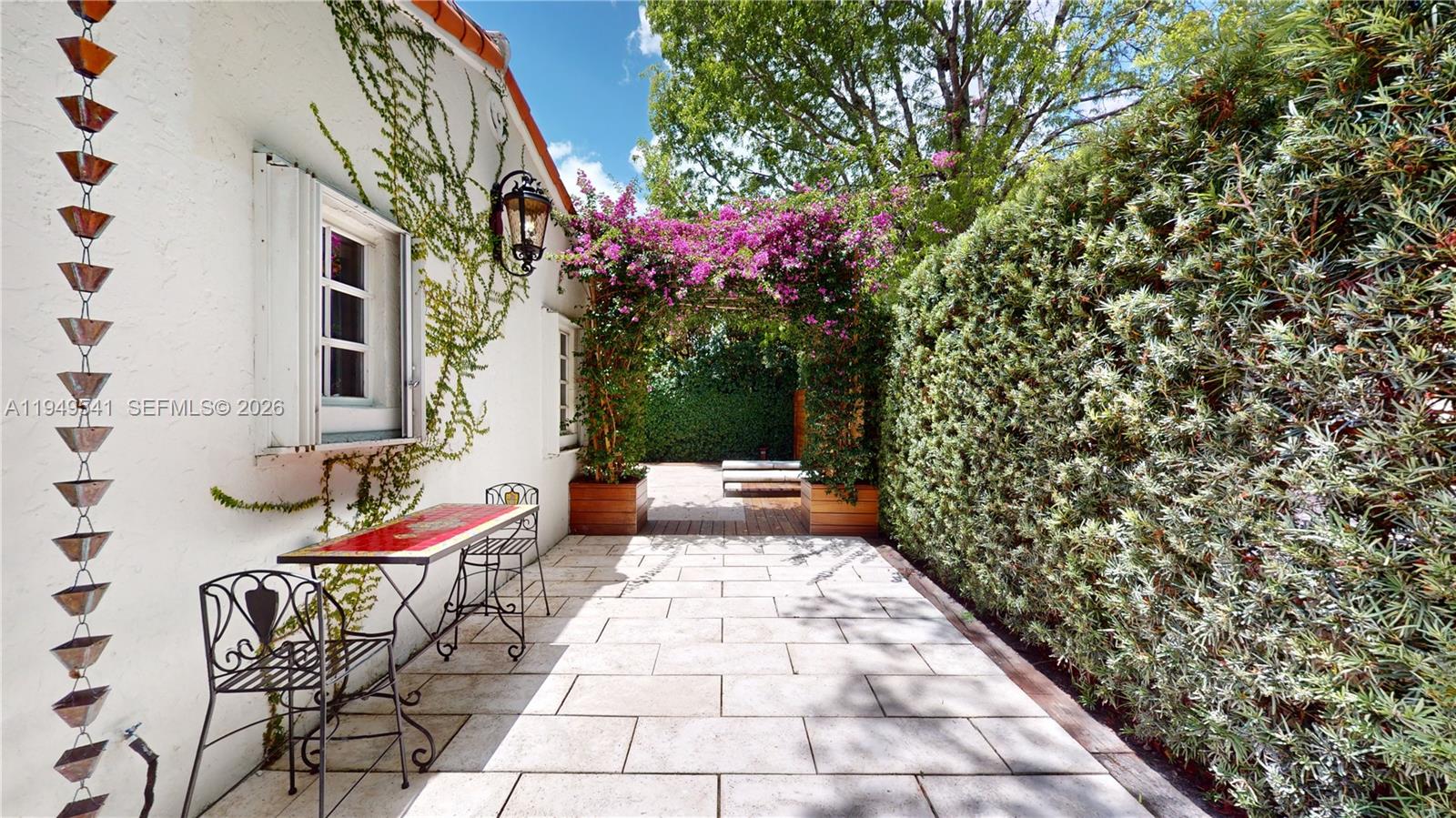 1900 Pizarro St Coral Gables, FL 33134