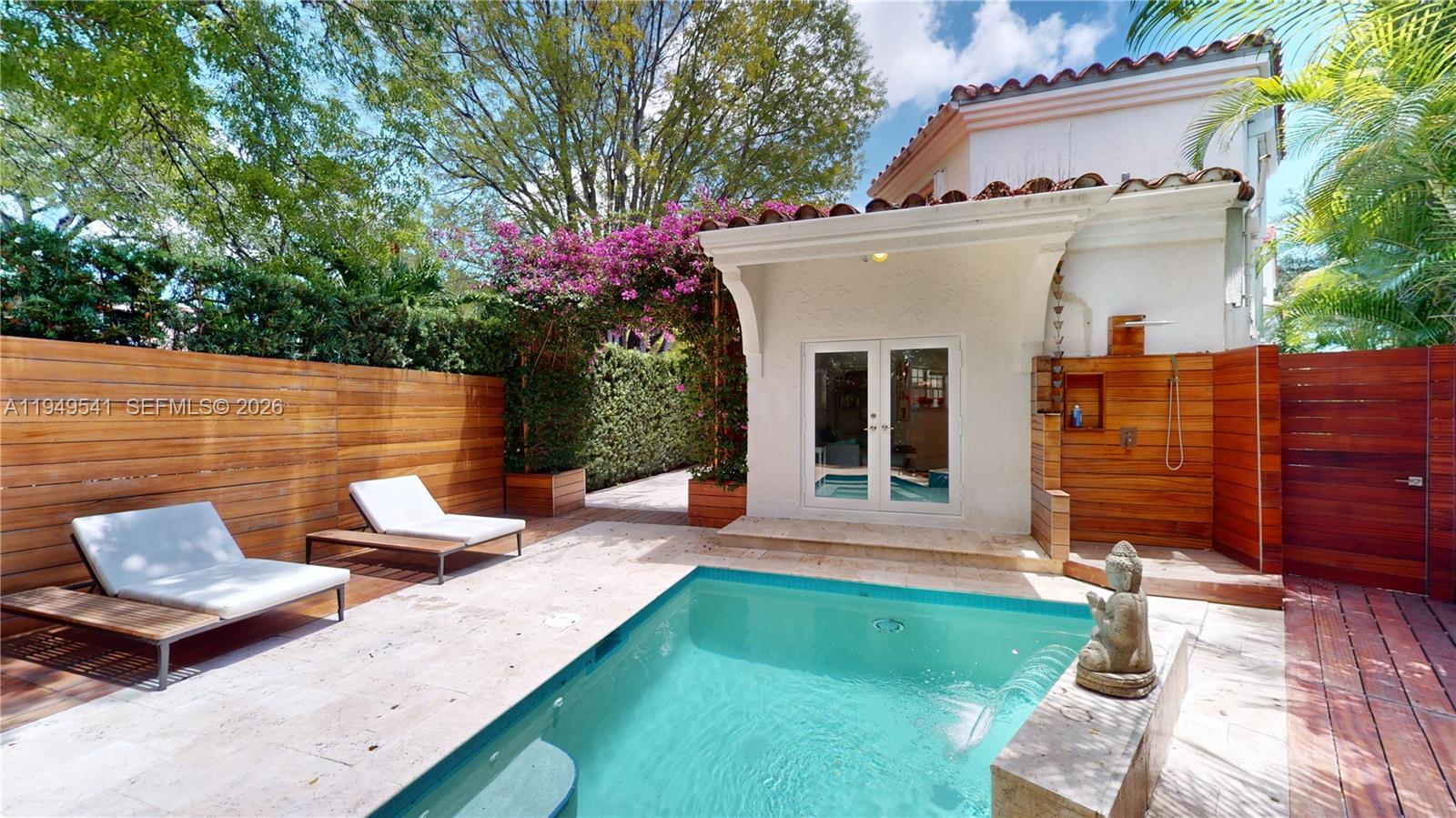 1900 Pizarro St Coral Gables, FL 33134