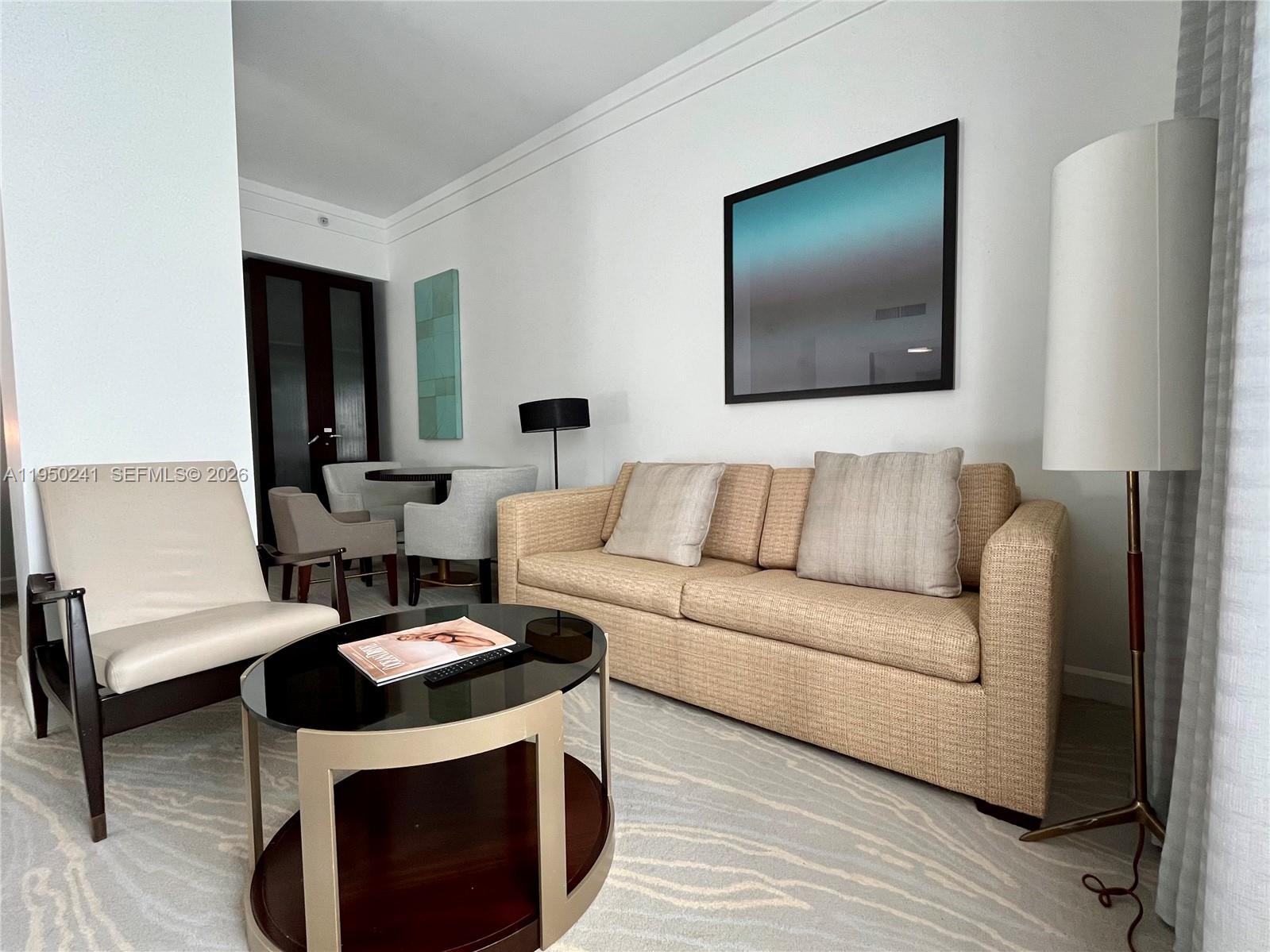 4391 Collins Ave #419 Miami Beach, FL 33140