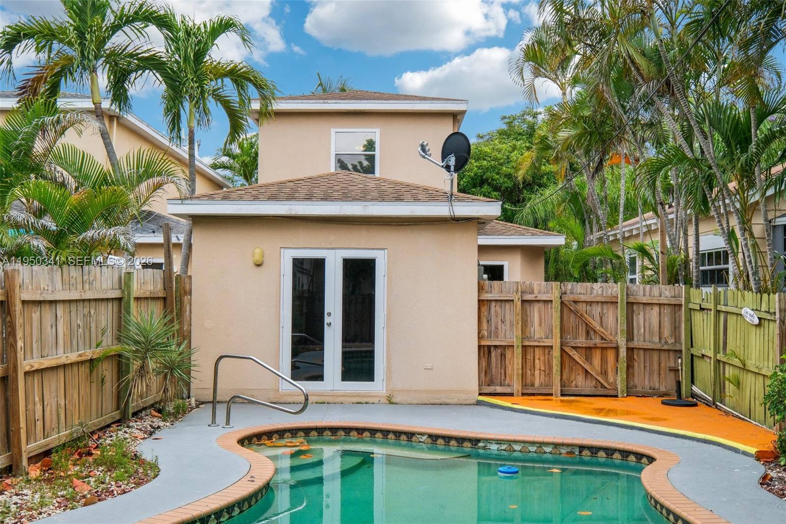 204 N D St Lake Worth, FL 33460