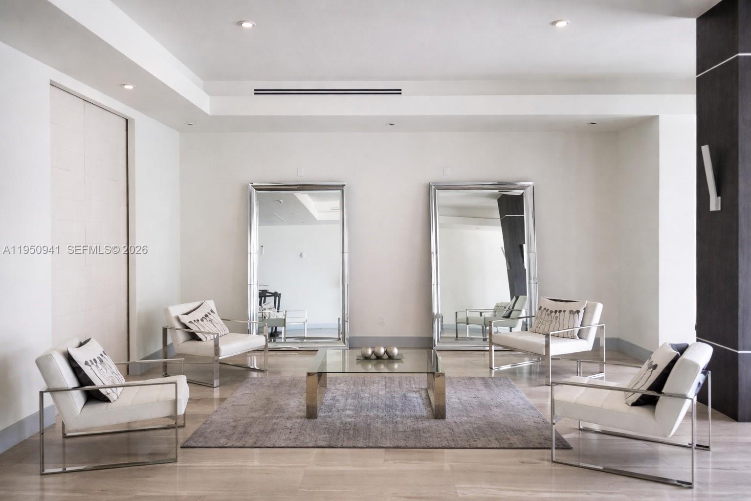 1228 West Ave #909 Miami Beach, FL 33139