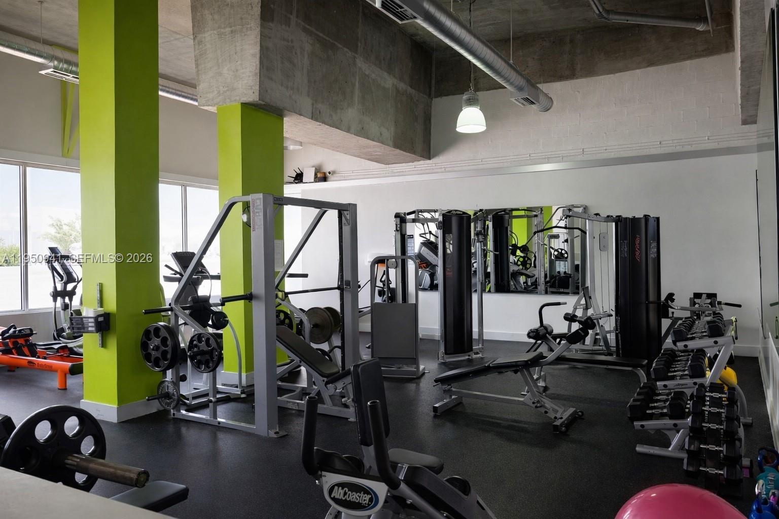 1228 West Ave #909 Miami Beach, FL 33139