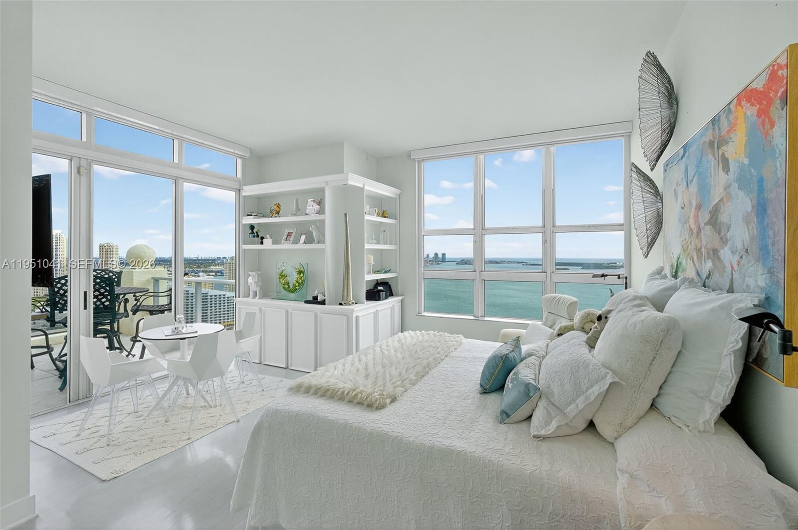 image The Mark on Brickell9