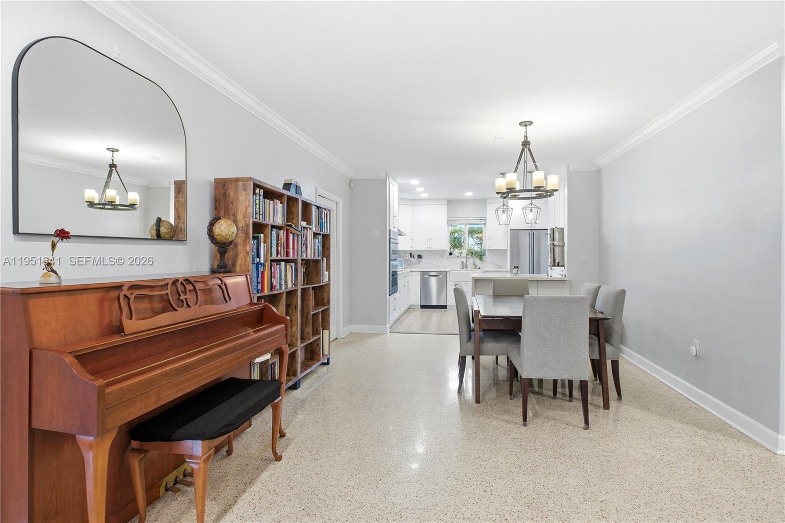 708 Anastasia Ave Coral Gables, FL 33134