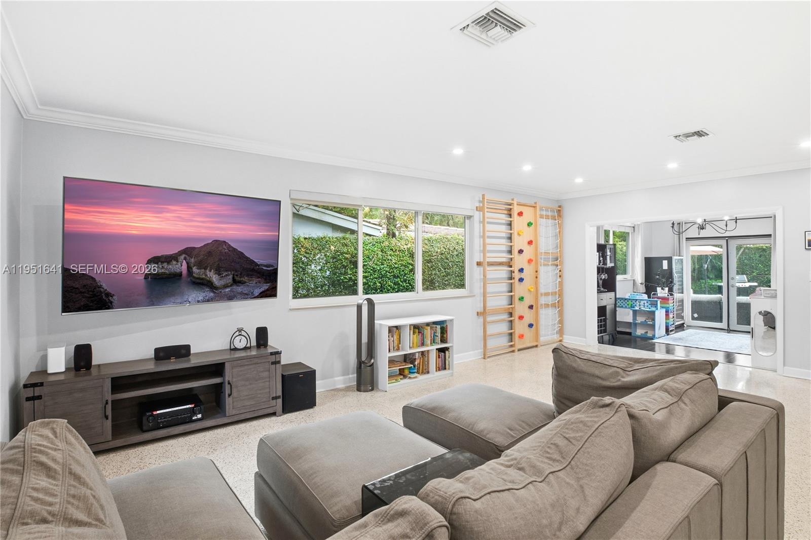 708 Anastasia Ave Coral Gables, FL 33134