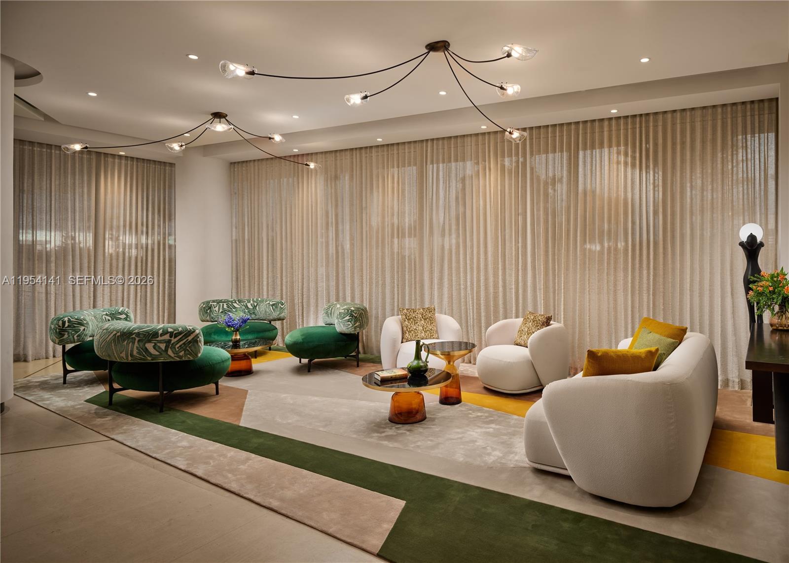 2221 SE 17th St #PH3 Fort Lauderdale, FL 33316