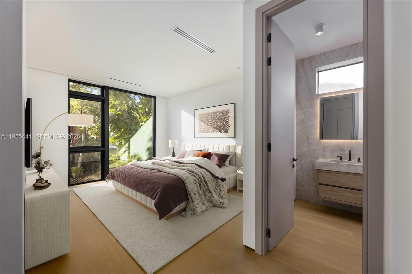 3144 Elizabeth St Coconut Grove, FL 33133