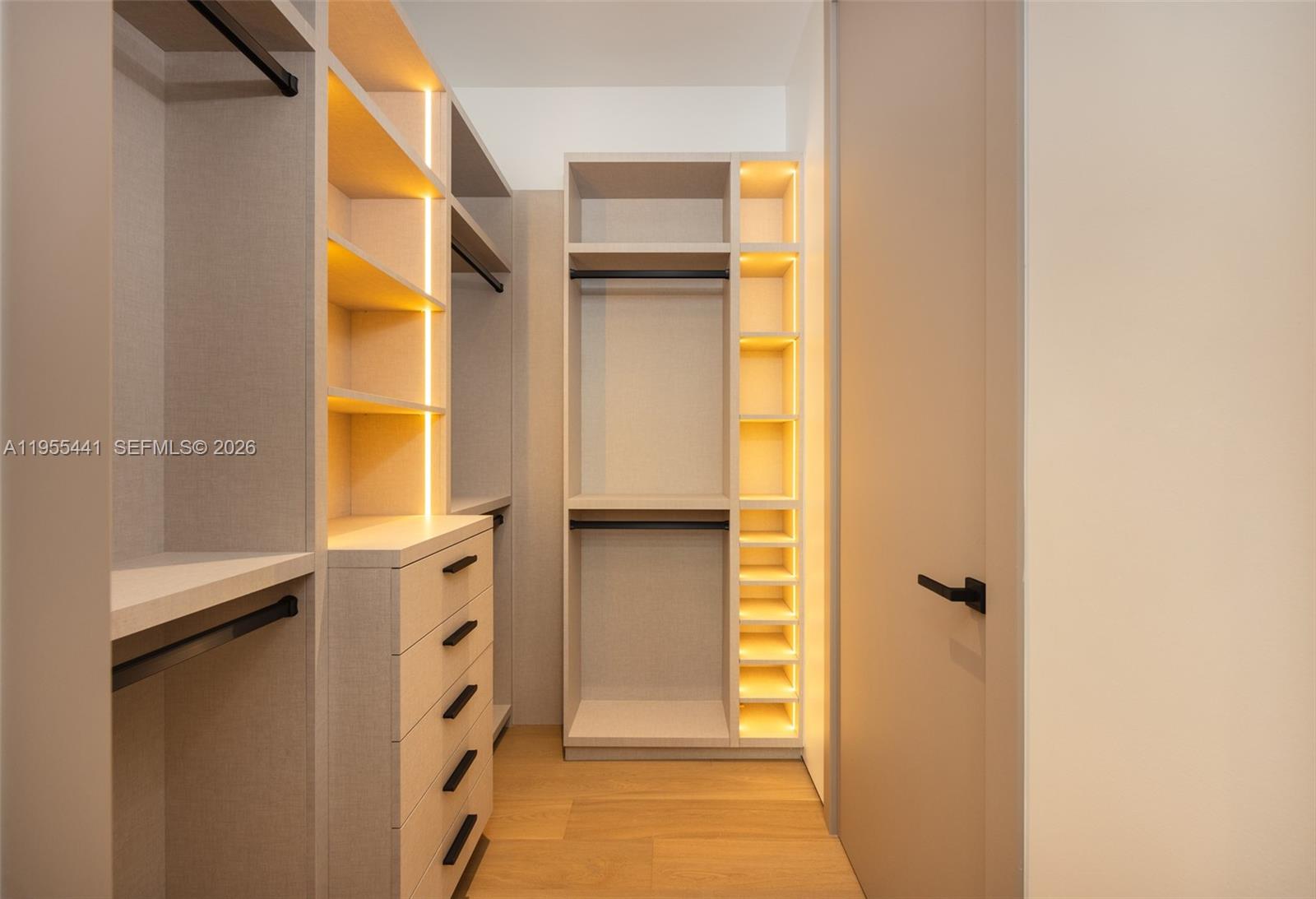 3144 Elizabeth St Coconut Grove, FL 33133