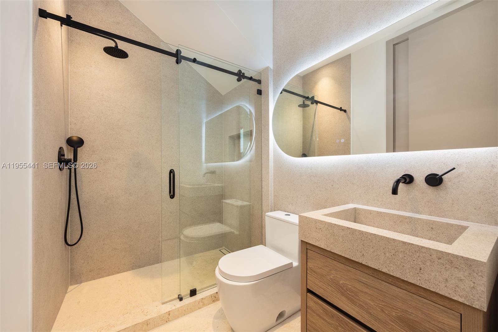 3144 Elizabeth St Coconut Grove, FL 33133