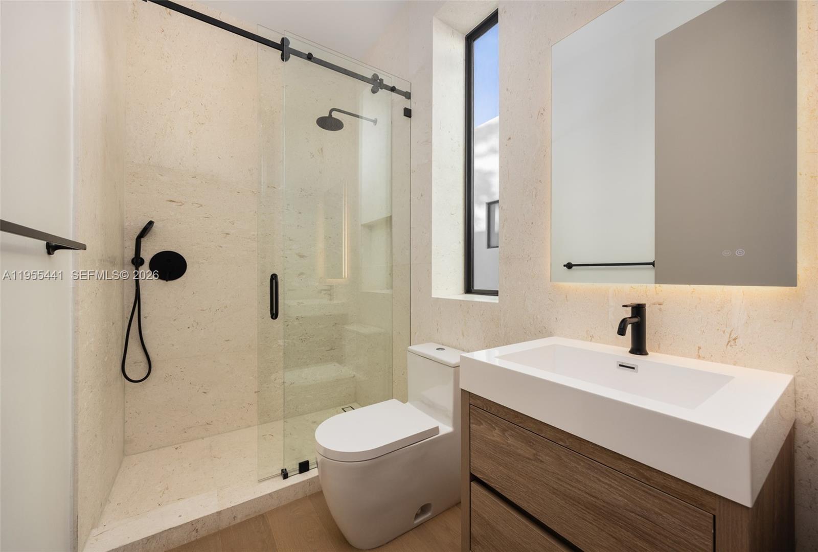 3144 Elizabeth St Coconut Grove, FL 33133