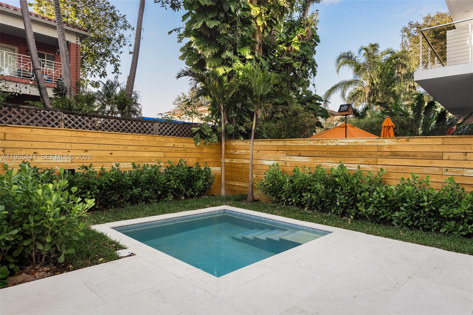 3144 Elizabeth St Coconut Grove, FL 33133