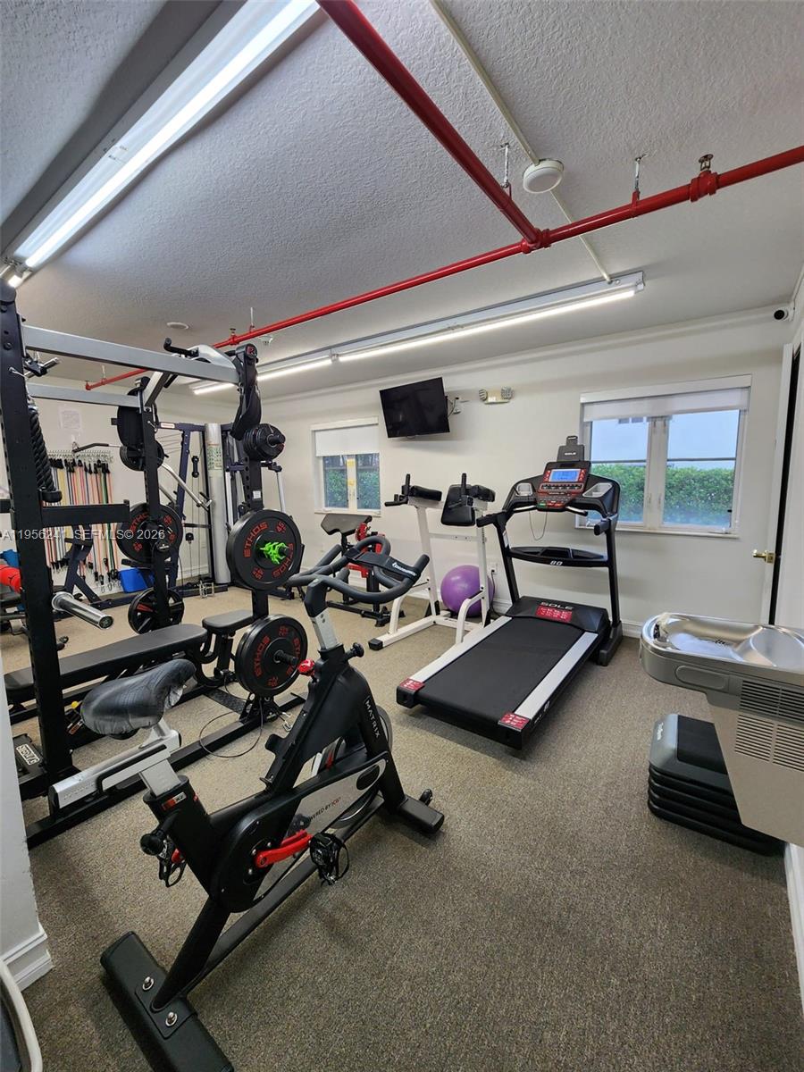 322 Madeira Ave #104 Coral Gables, FL 33134