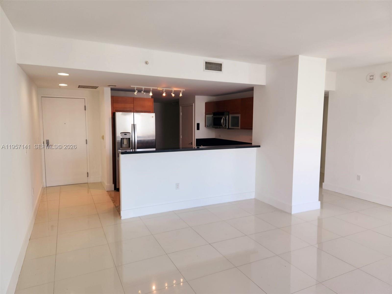 image Vizcayne North1