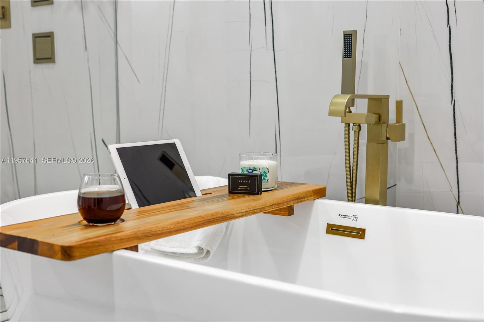 2532 SE 13th St Pompano Beach, FL 33062