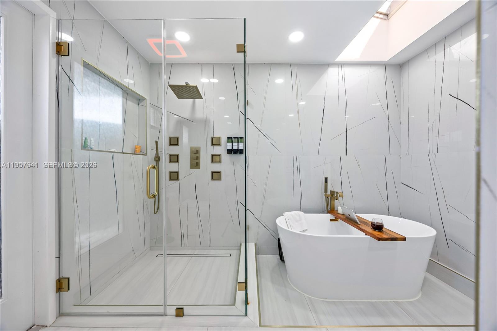 2532 SE 13th St Pompano Beach, FL 33062