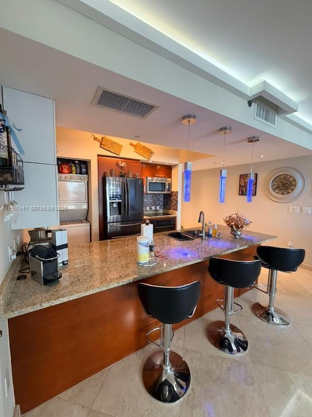 image Beach Club 214