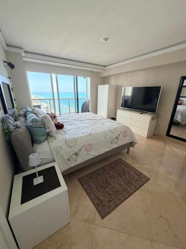 image Beach Club 216