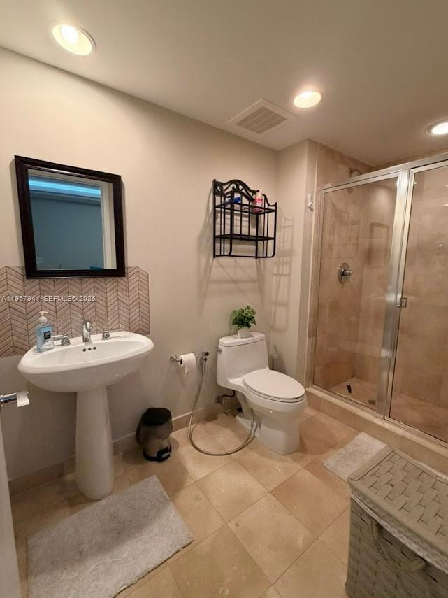 image Beach Club 225