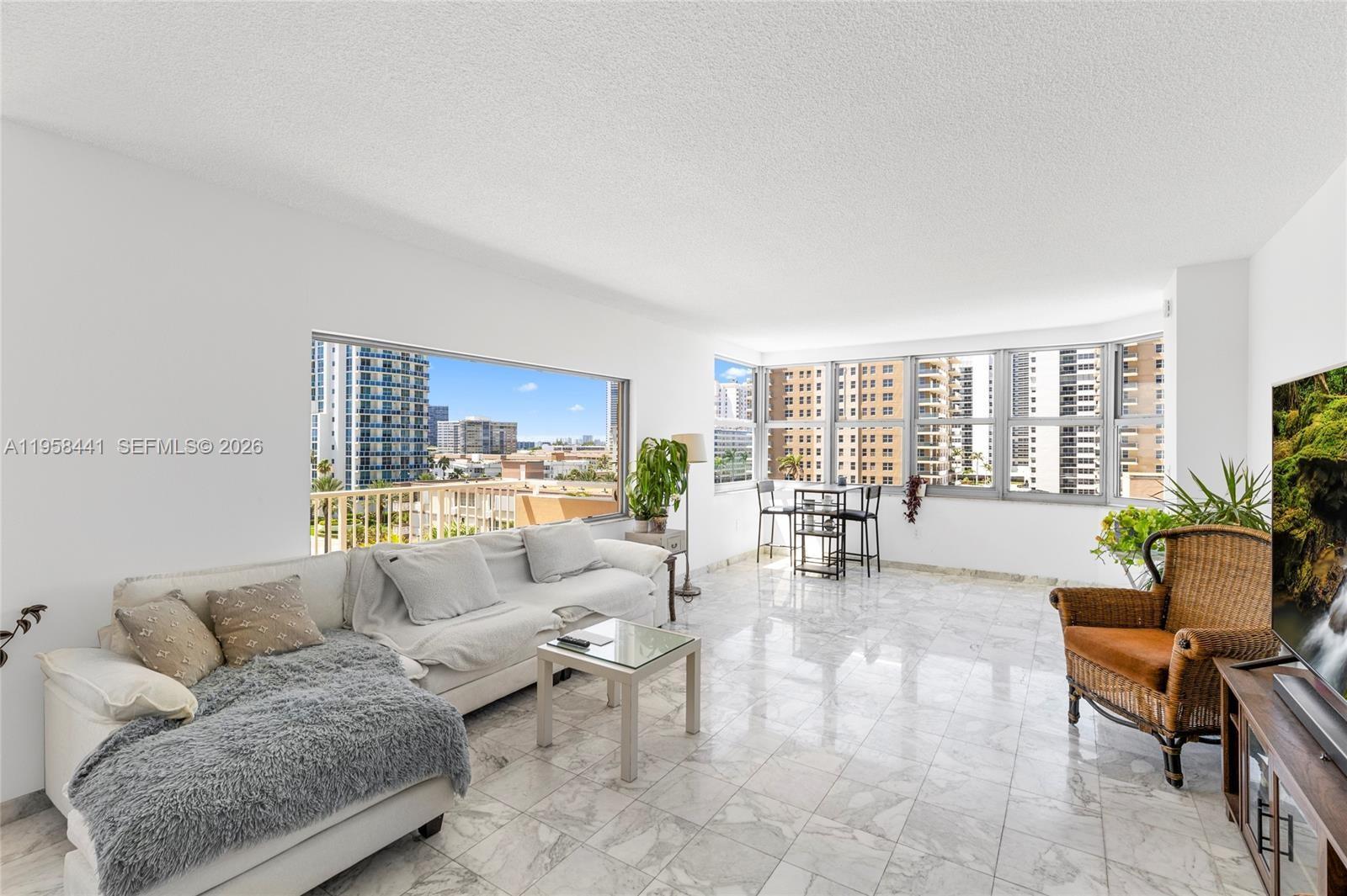 1950 S Ocean Dr #5F Hallandale Beach, FL 33009