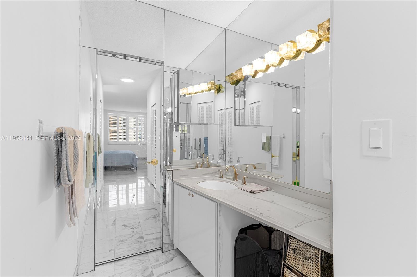 1950 S Ocean Dr #5F Hallandale Beach, FL 33009