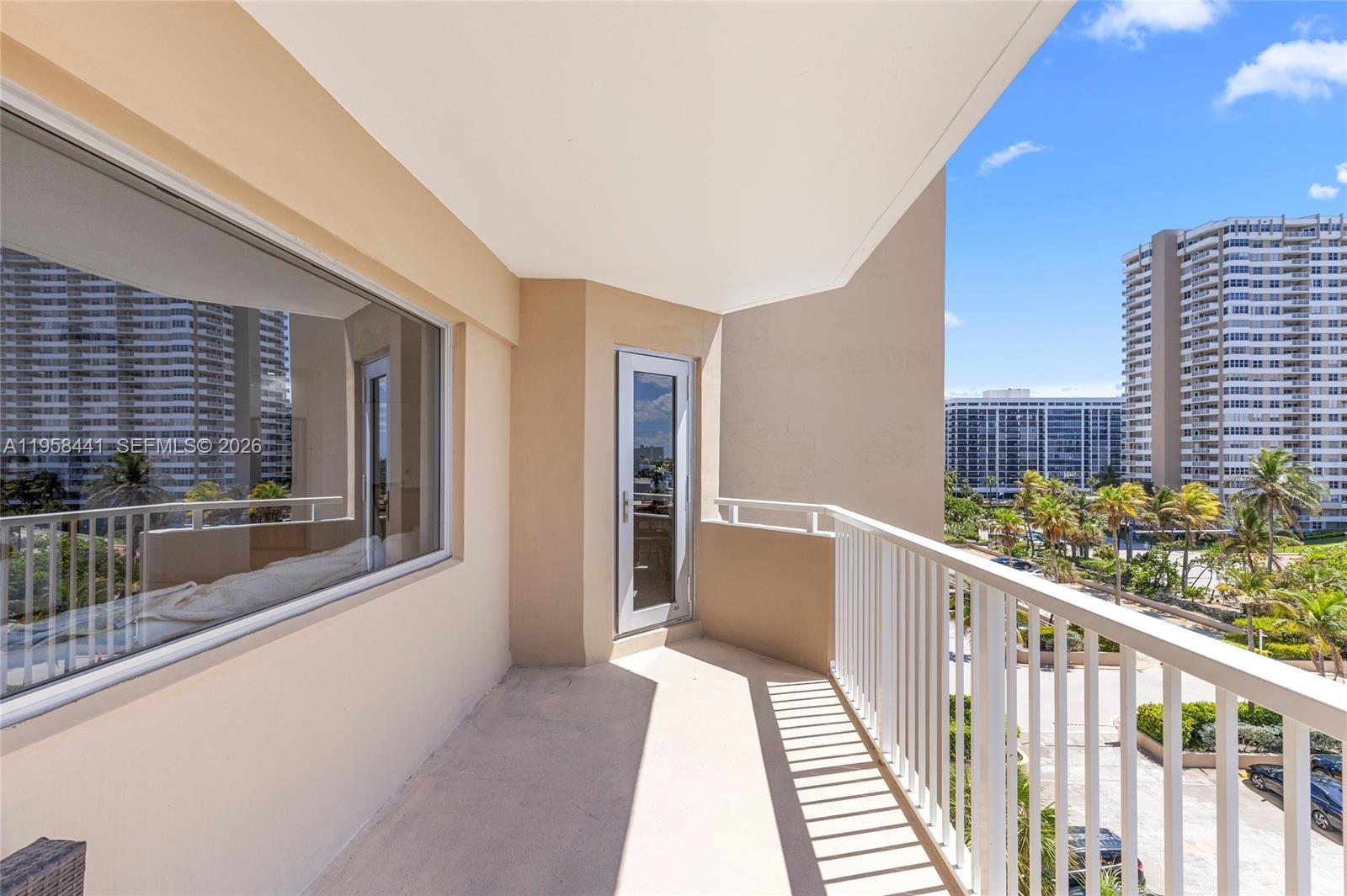1950 S Ocean Dr #5F Hallandale Beach, FL 33009