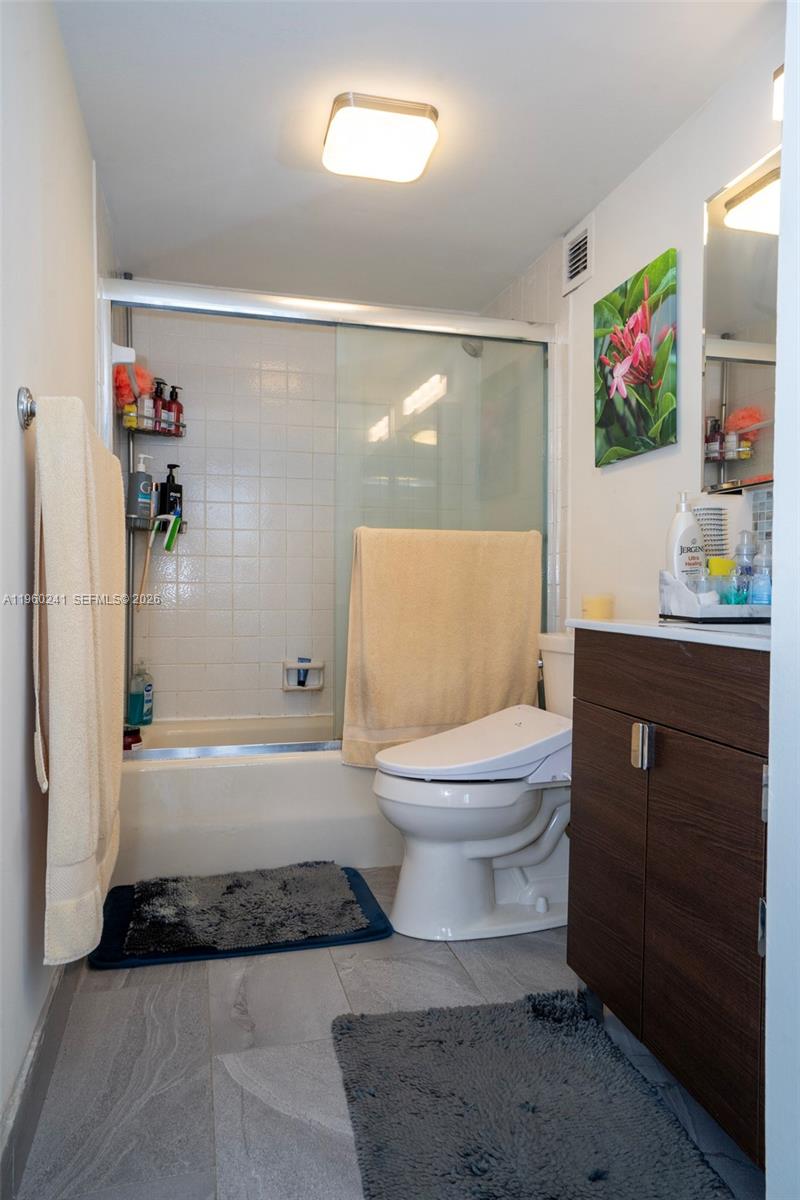 500 Three Iss Blvd #1007 Hallandale Beach, FL 33009