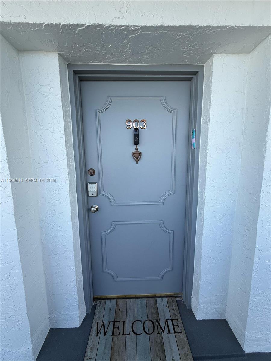 1345 West Ave #903 Miami Beach, FL 33139