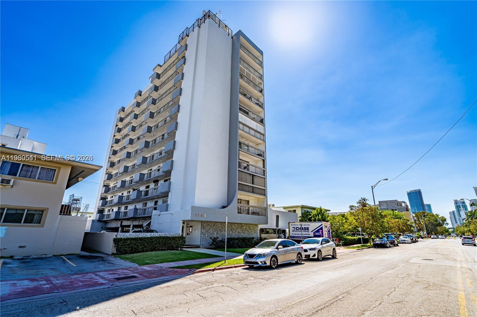 1345 West Ave #903 Miami Beach, FL 33139