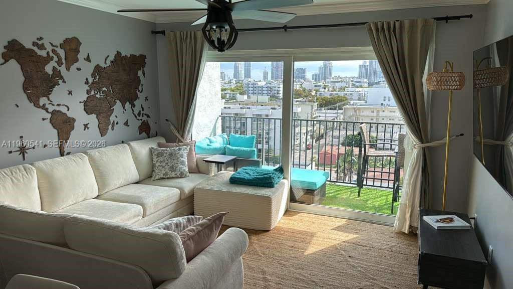 1345 West Ave #903 Miami Beach, FL 33139