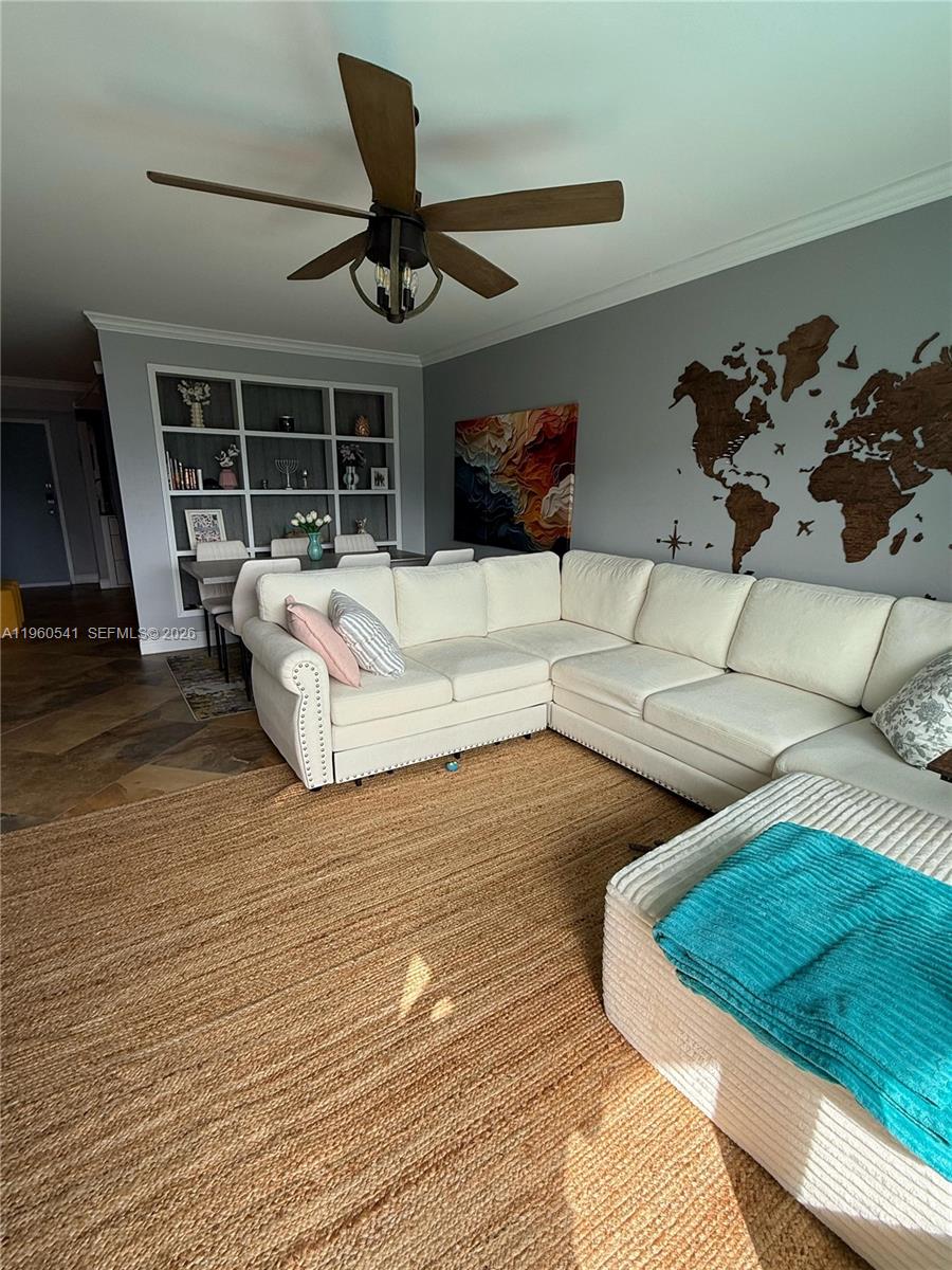 1345 West Ave #903 Miami Beach, FL 33139